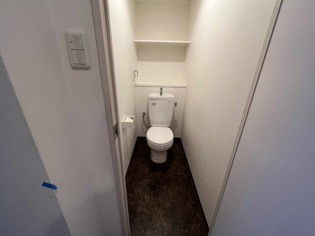 13/30 トイレ