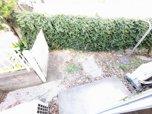 25/30 バルコニー