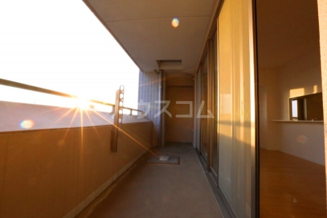 14/23 バルコニー