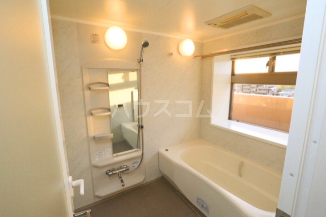 11/23 浴室