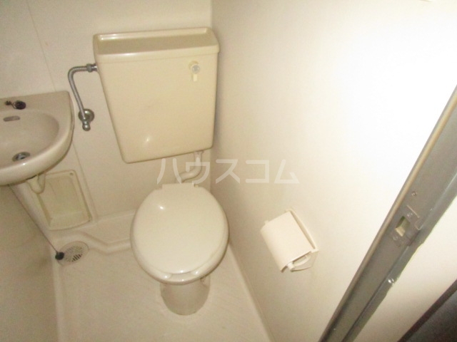 13/30 トイレ