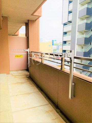 19/30 バルコニー