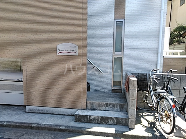 29/30 エントランス