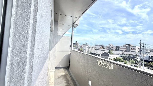 19/30 バルコニー