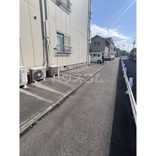 11/19 駐車場