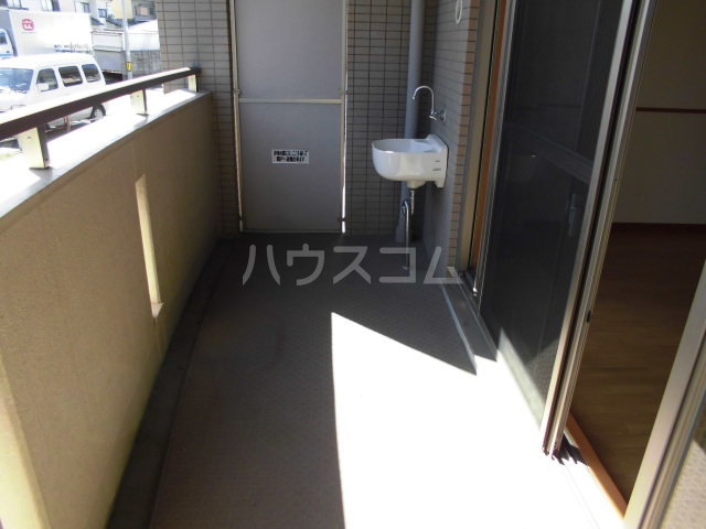 21/30 バルコニー