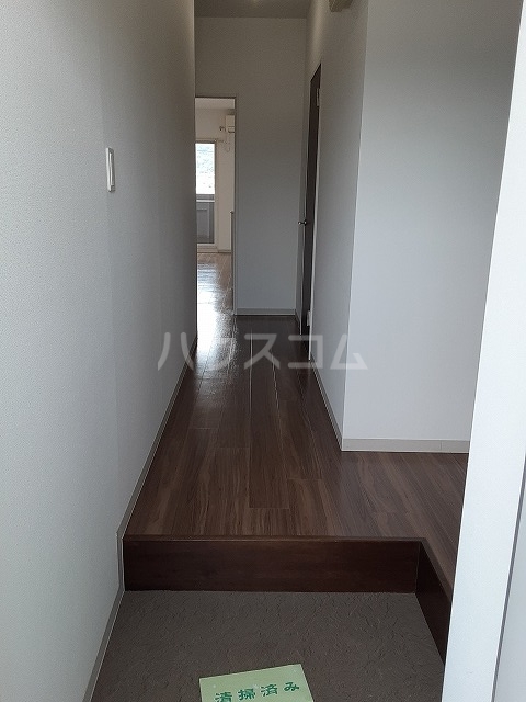 13/30 玄関
