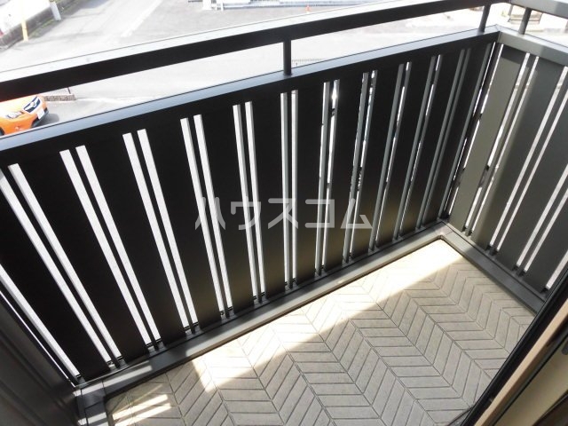 13/19 バルコニー