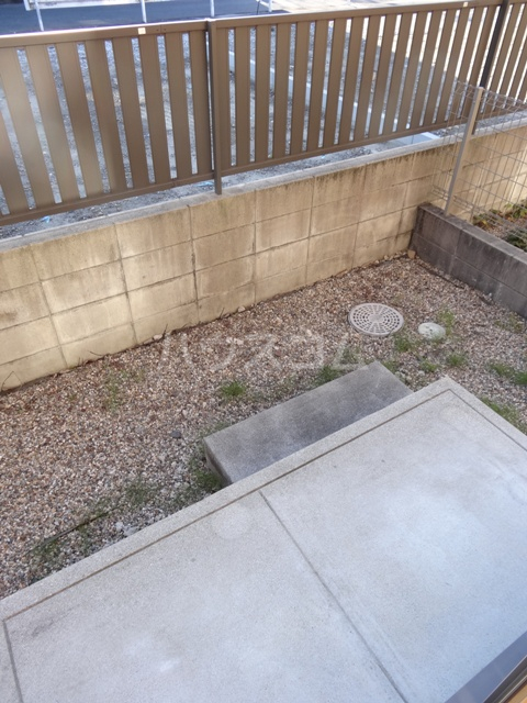 13/26 バルコニー