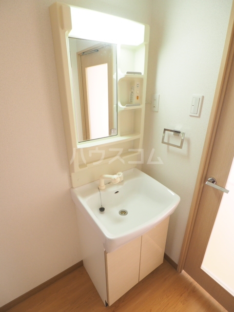 13/30 洗面