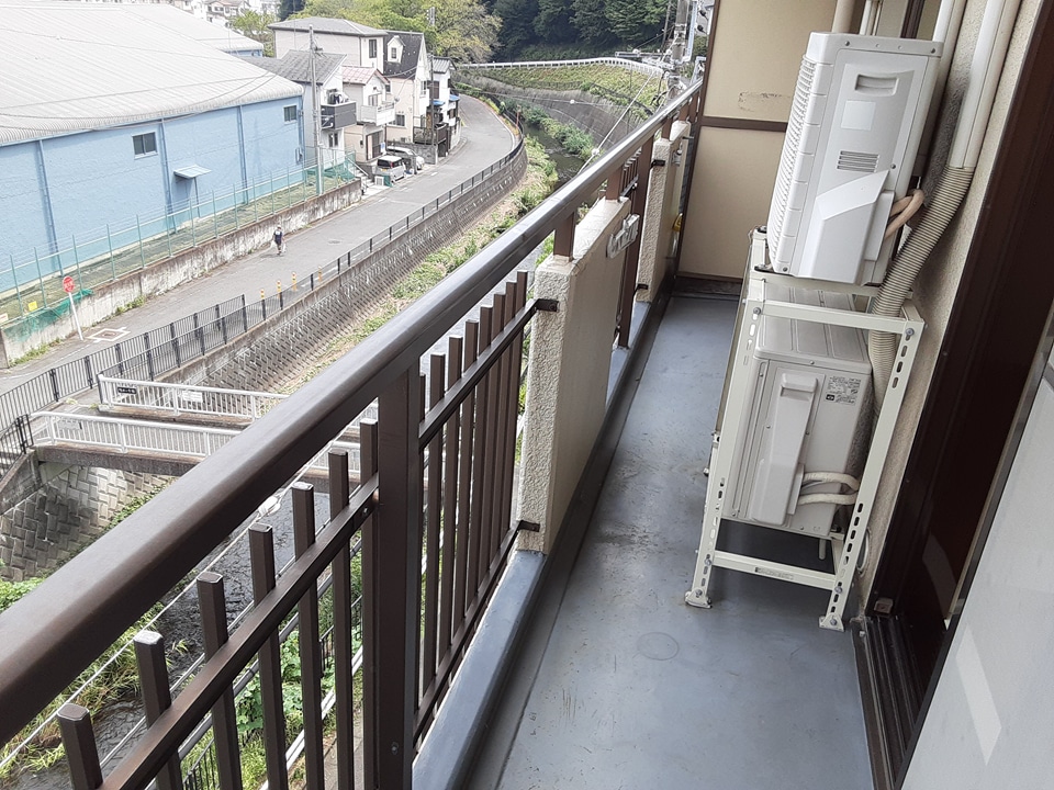 20/30 バルコニー