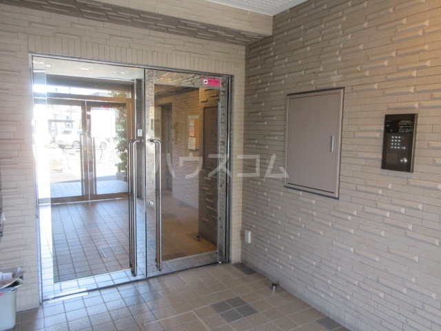 2/8 エントランス