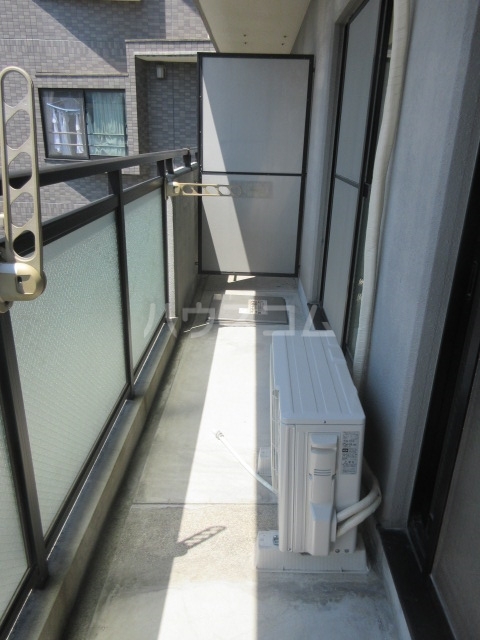 17/28 バルコニー