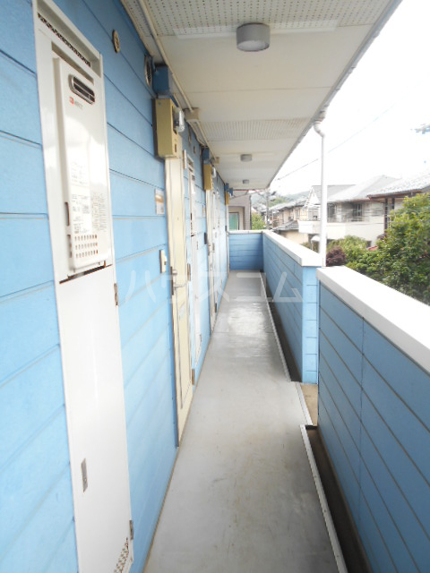 20/30 エントランス