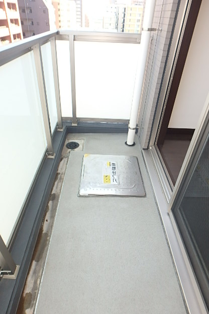 14/27 バルコニー