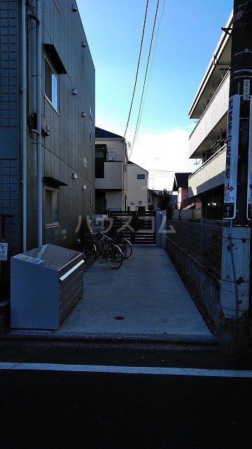 29/30 エントランス