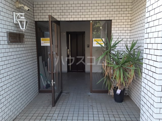 29/30 エントランス