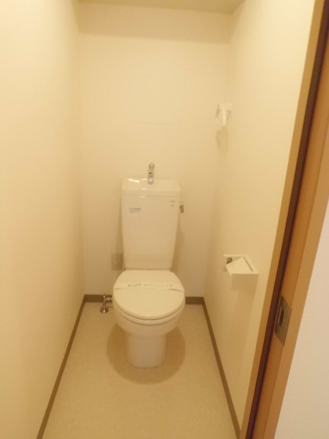 13/30 トイレ