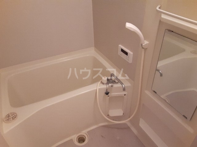 13/29 浴室