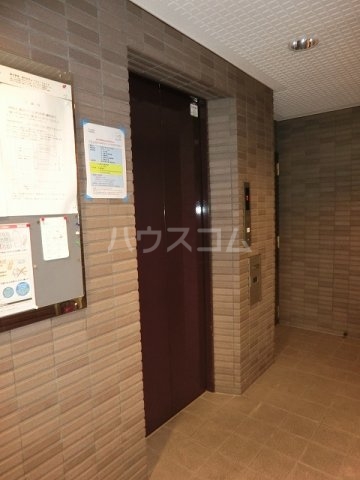 3/6 エントランス