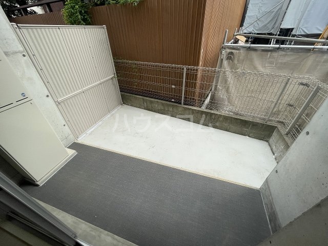 20/30 バルコニー