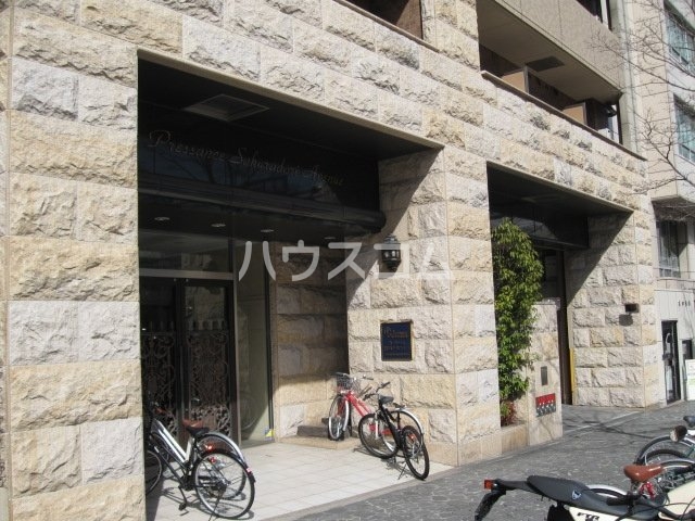 14/22 エントランス