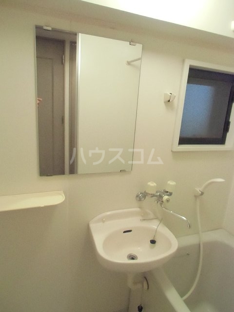 13/30 洗面