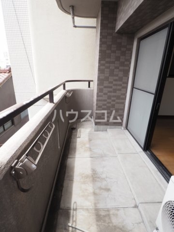 19/30 バルコニー