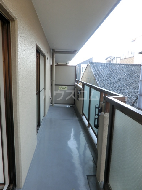 14/28 バルコニー