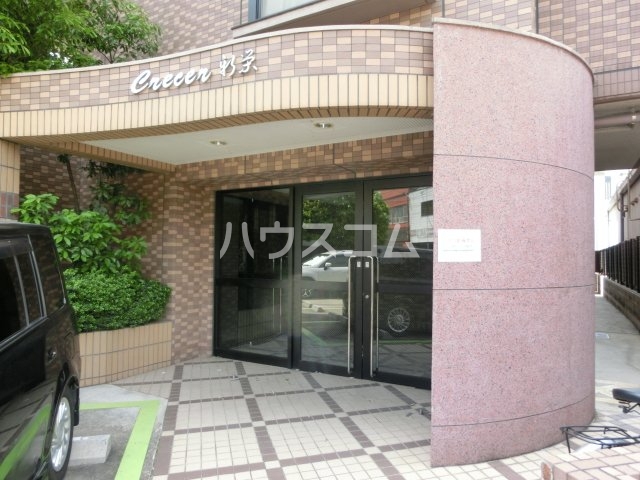 19/28 エントランス