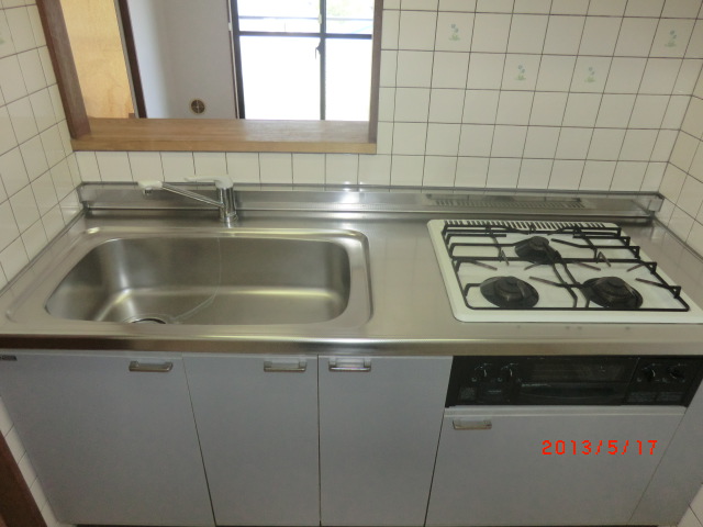 13/30 キッチン
