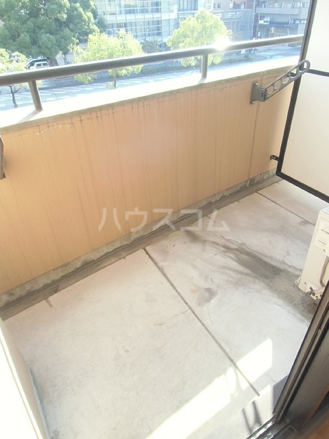 14/25 バルコニー