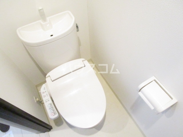 13/30 トイレ