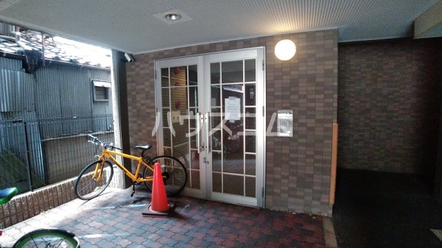 2/6 エントランス