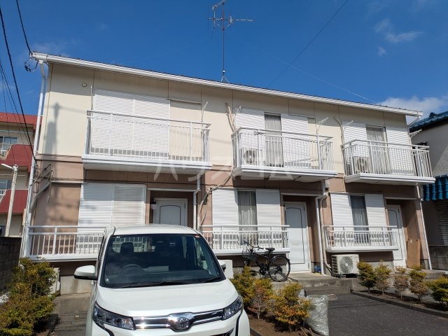 21/30 エントランス