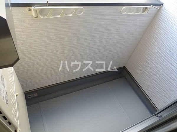 13/23 バルコニー