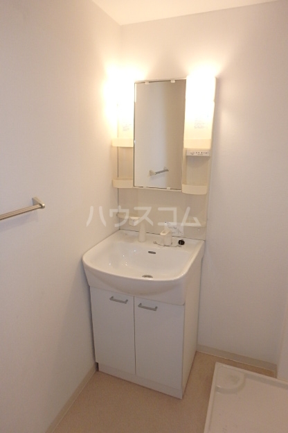 13/30 洗面