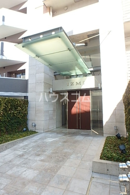 17/26 エントランス