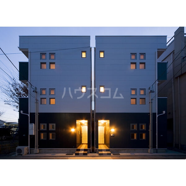 14/21 エントランス