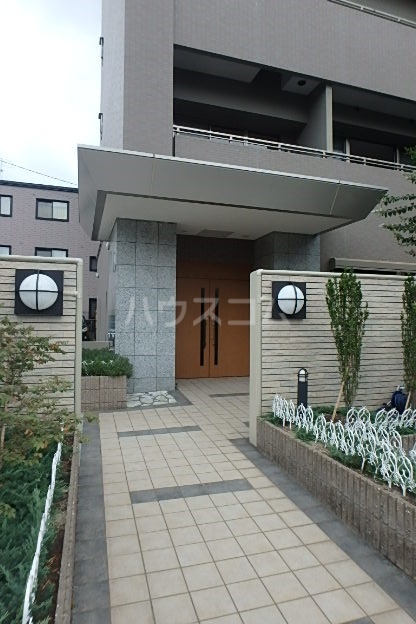 2/10 エントランス