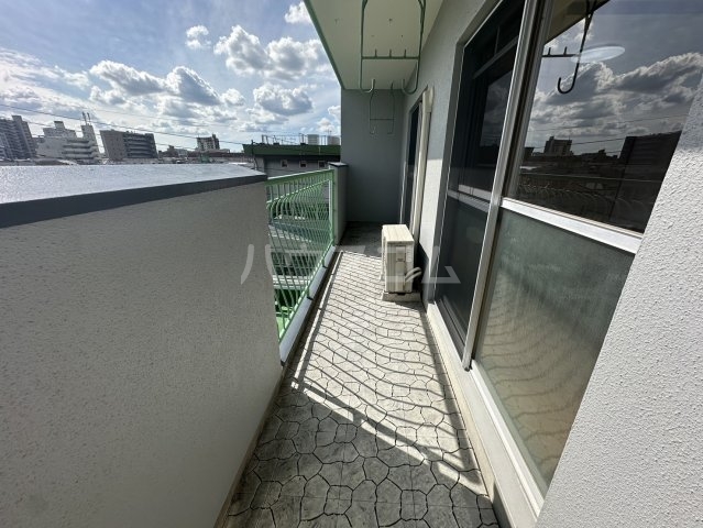 17/30 バルコニー