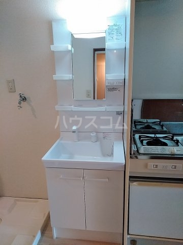 13/30 洗面