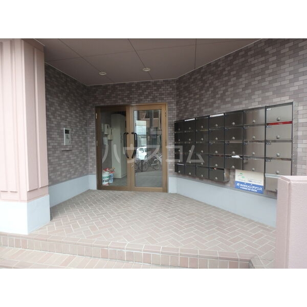 15/25 エントランス