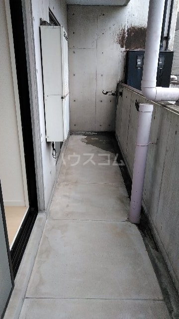 19/30 バルコニー