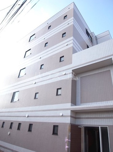 15/24 エントランス