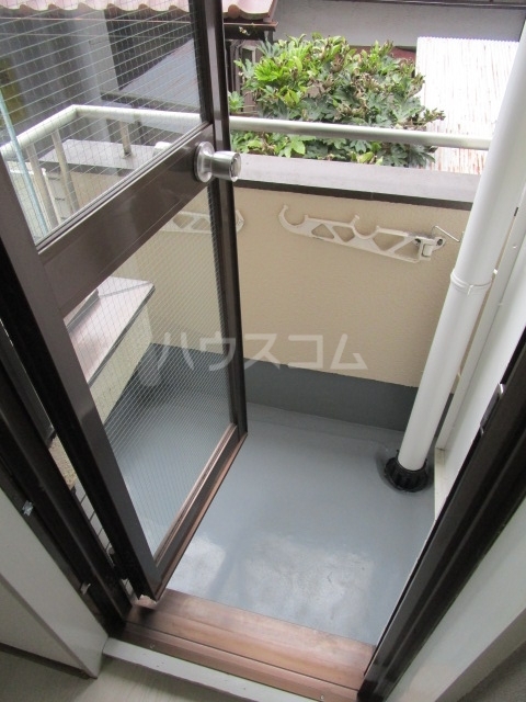 21/30 バルコニー