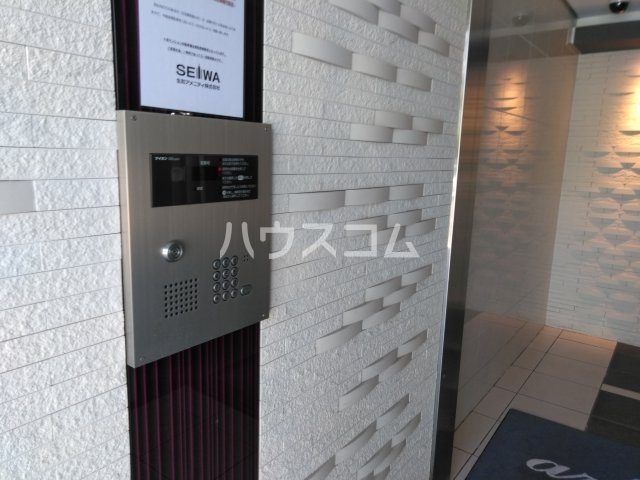 20/22 エントランス