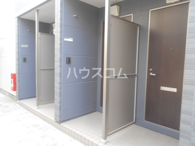 3/7 エントランス