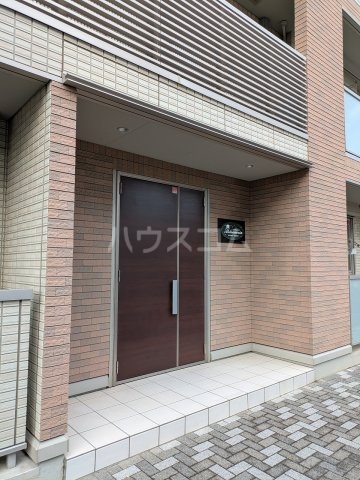 29/30 エントランス