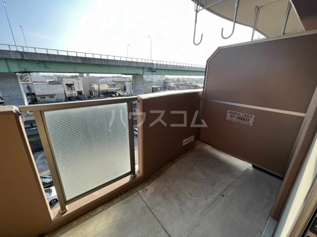 20/30 バルコニー